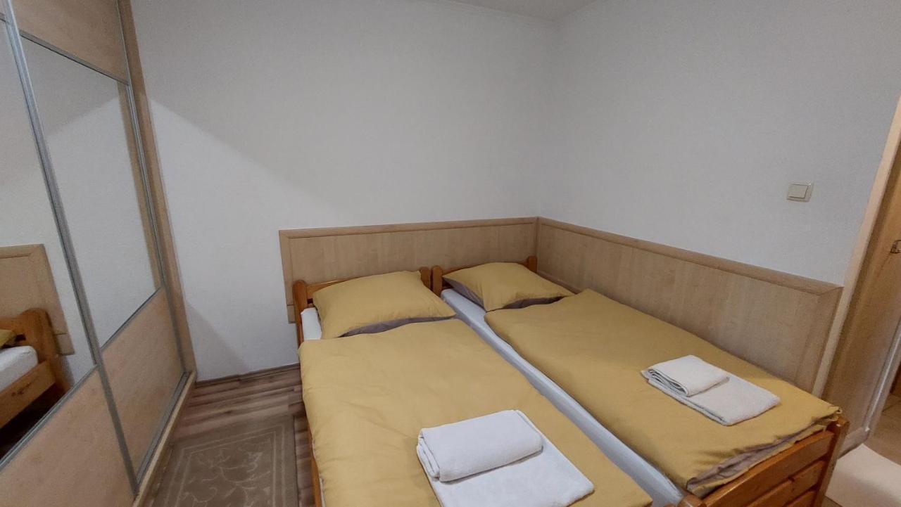 Fáraó vendégház Zalaegerszeg Exterior foto